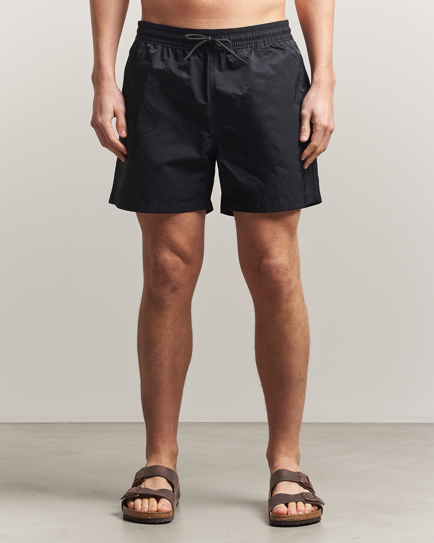 Herre | Badebukser | Colorful Standard | Classic Organic Swim Shorts Deep Black