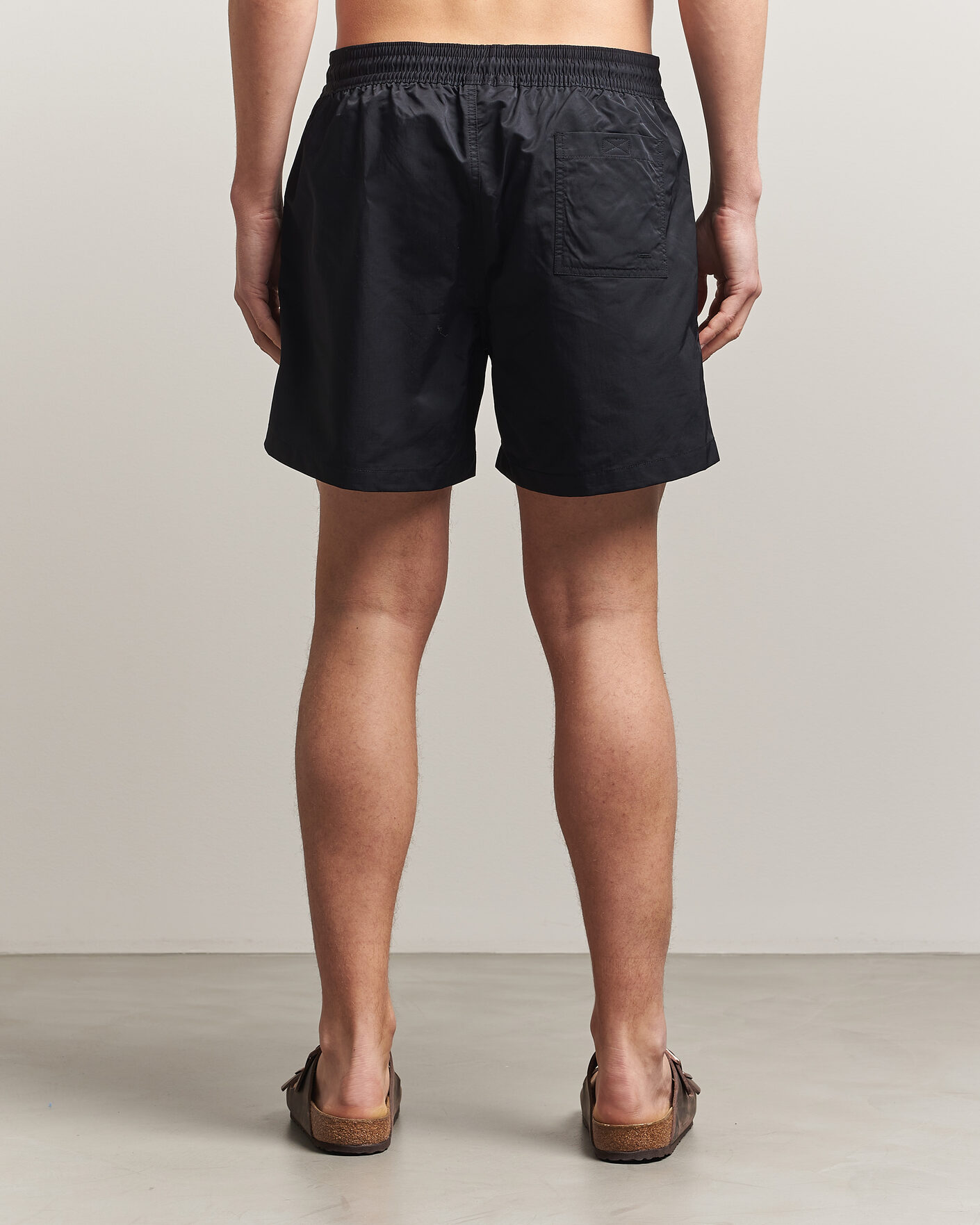 Herre | Badebukser | Colorful Standard | Classic Organic Swim Shorts Deep Black