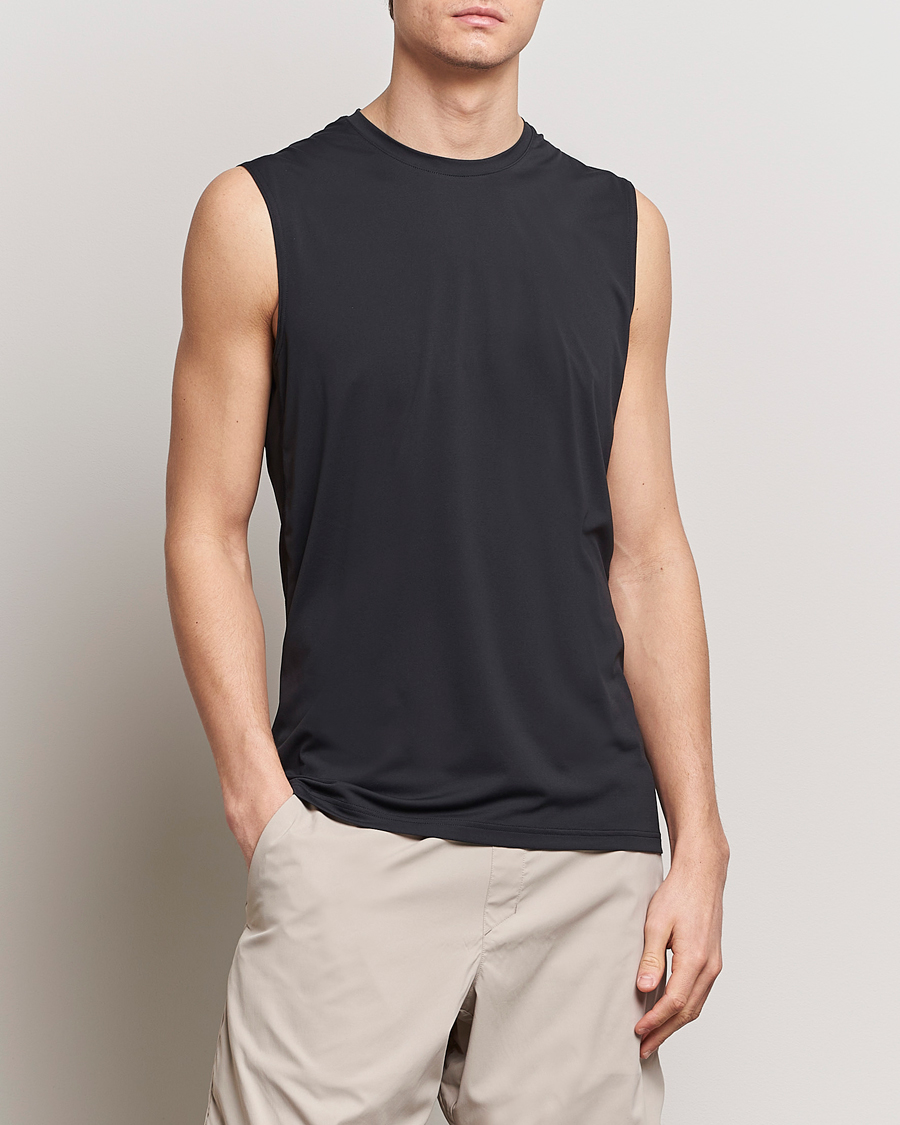 Herre | T-Shirts | Houdini | Pace Air Tank True Black