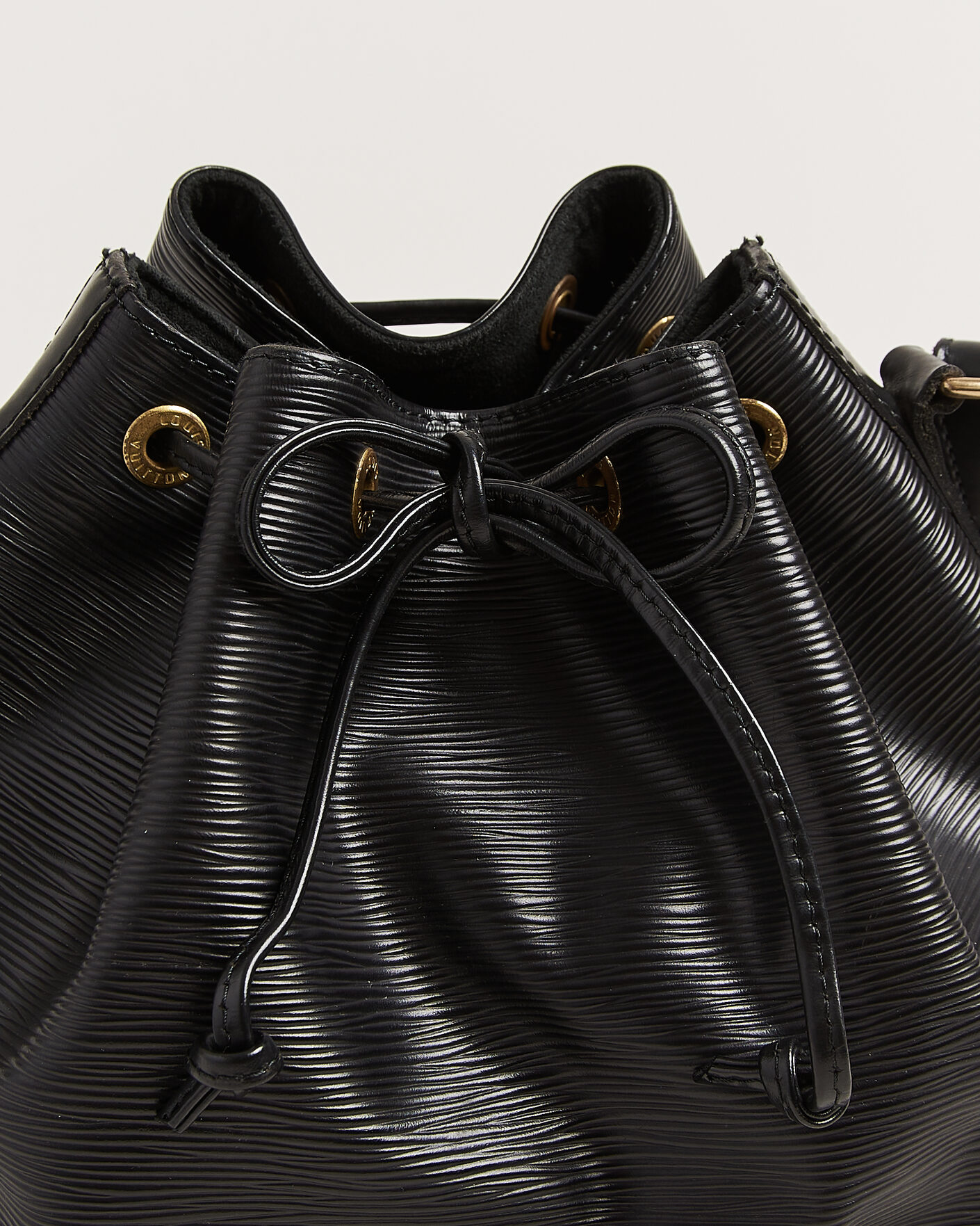 Herre | Pre-Owned & Vintage Bags | Louis Vuitton Pre-Owned | Petit Noé Epi Leather Black