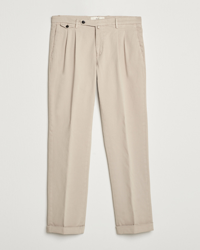  Easy Fit Pleated Cotton Stretch Chino Beige