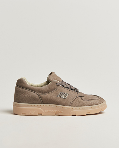 New Balance Made In US & UK New Balance Made in Made In UK Allerdale Sneakers Beige Nubuck – Brun