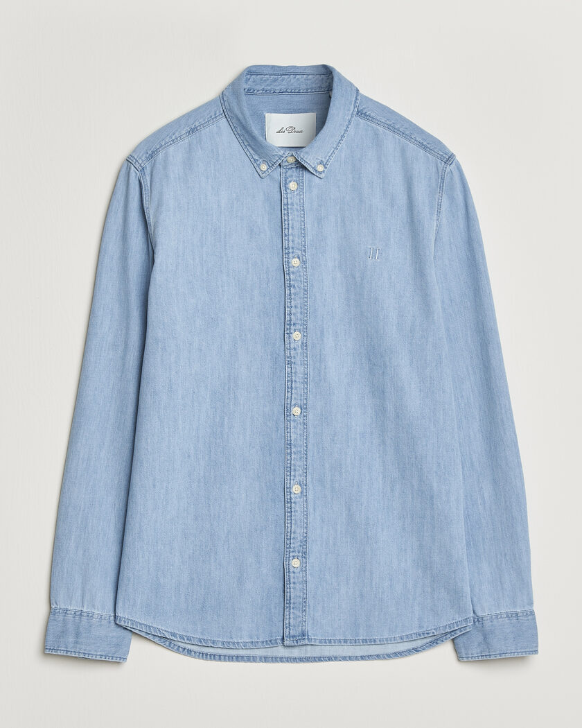 LES DEUX Konrad Denim Shirt Light Indigo Wash – Blå