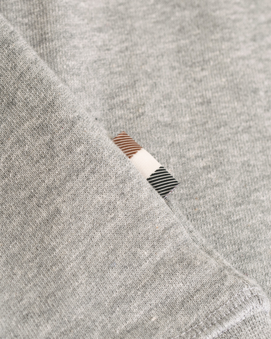 Aquascutum Arlo Zip Hoodie Grey Melange hos CareOfCarl.dk