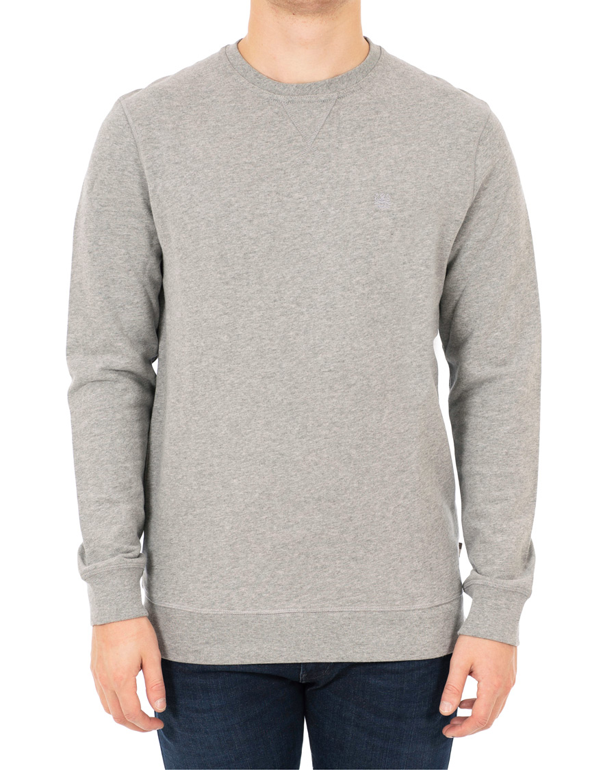 Aquascutum Oliver Crew Neck Sweatshirt Grey Melange hos CareOfCar