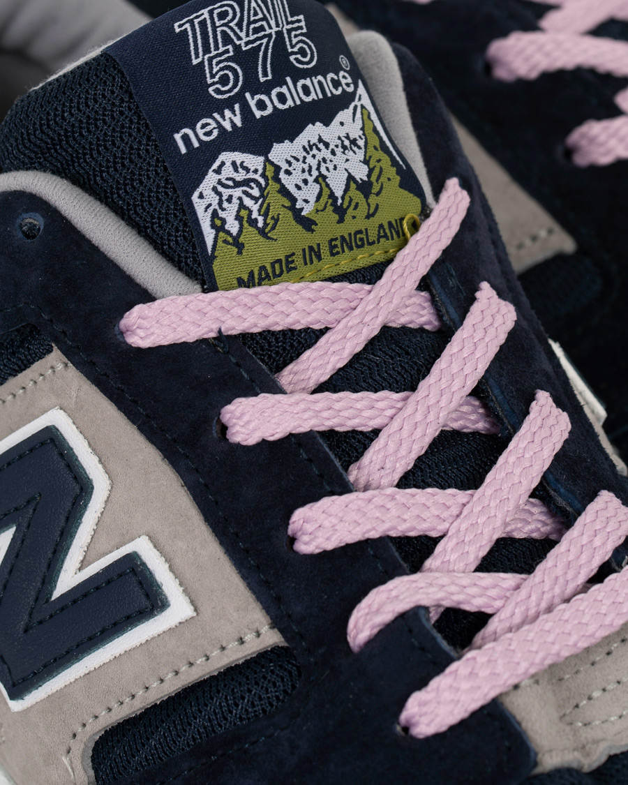 New balance hotsell trail 575