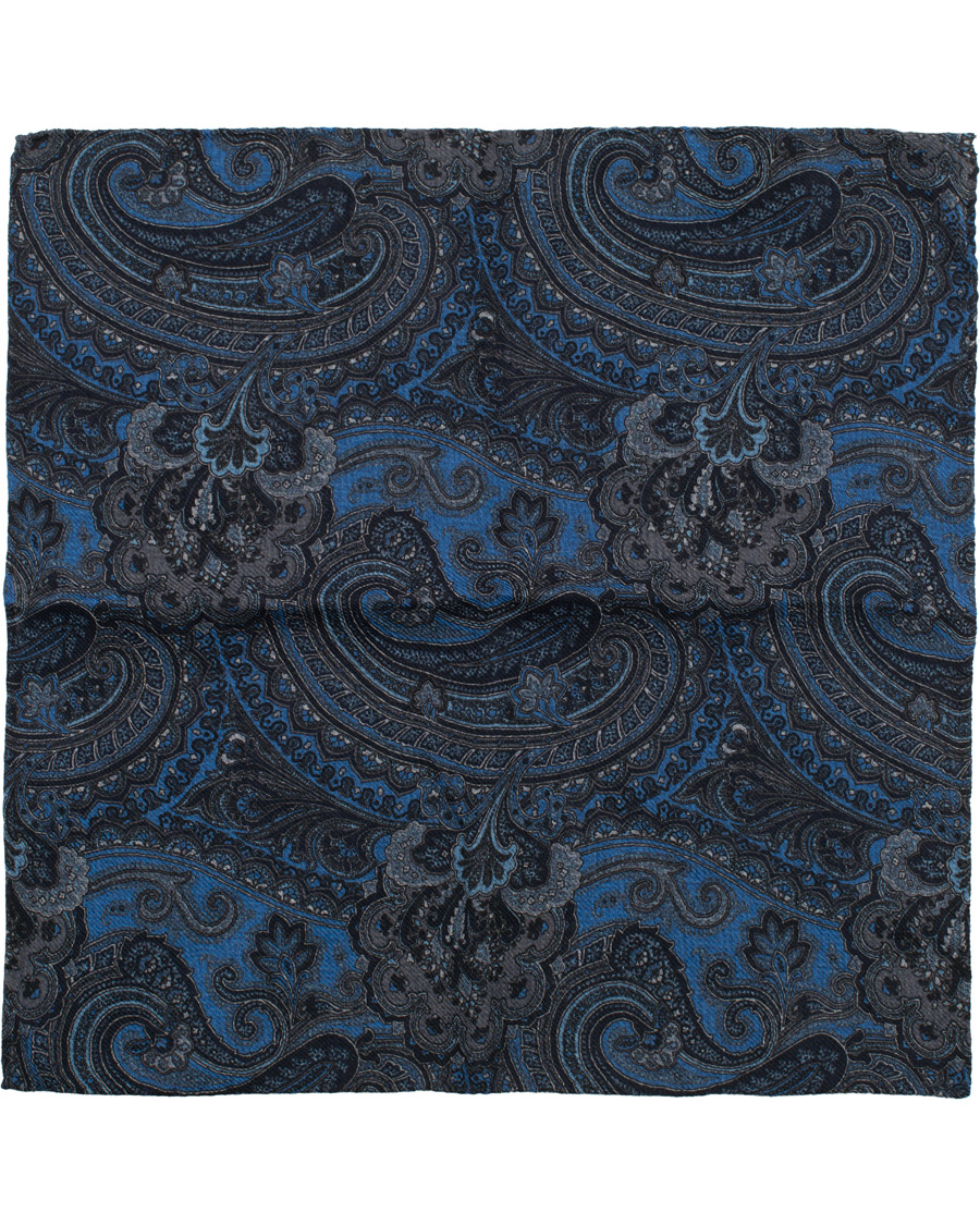 Herre | Amanda Christensen Wool Doublefaced Printed Paisley Pocket Square Blue | Amanda Christensen | Wool Doublefaced Printed Paisley Pocket Square Blue