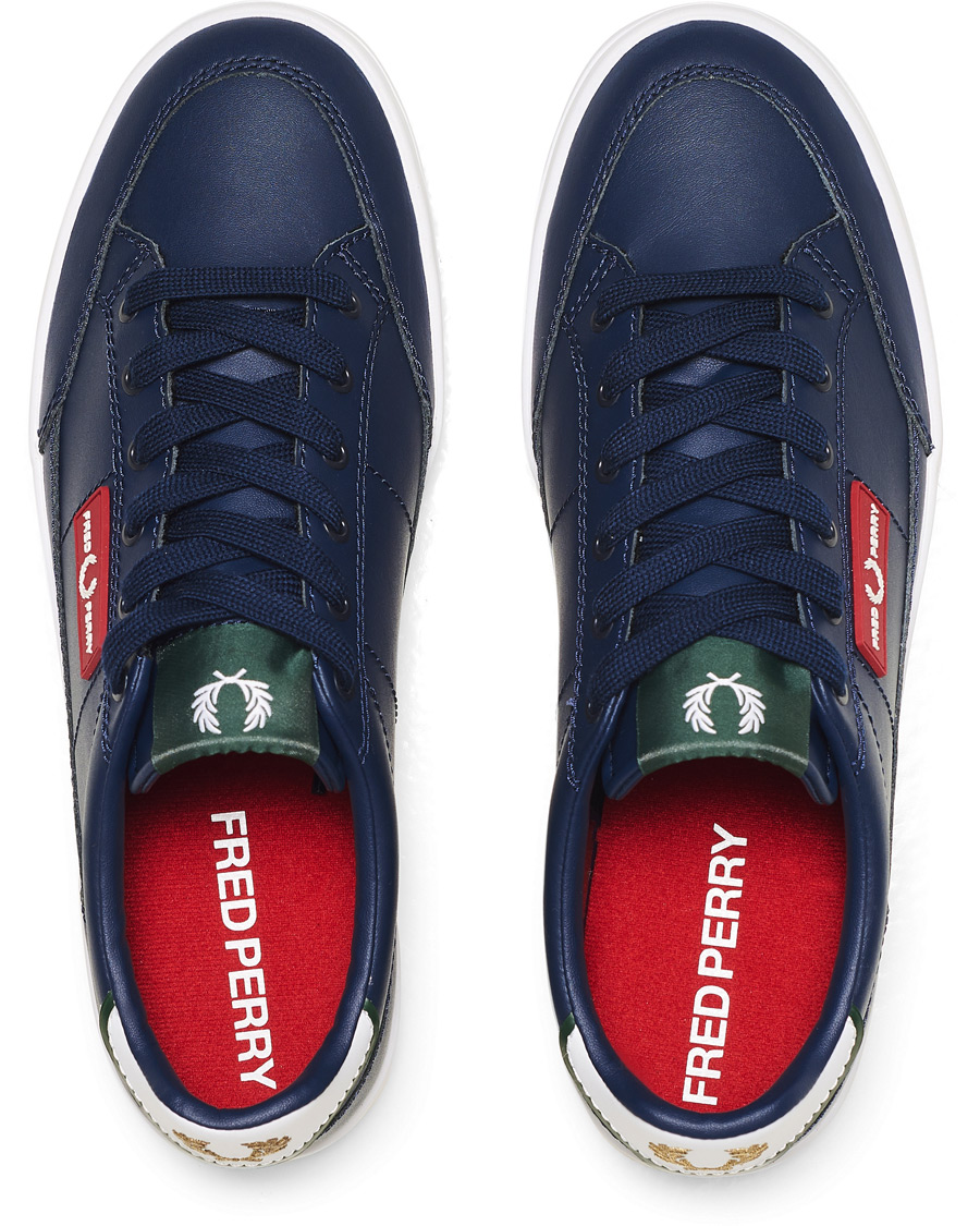 Fred perry deuce leather on sale sneaker