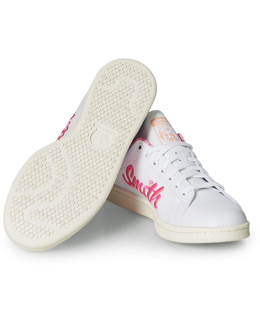 stan smith white true pink