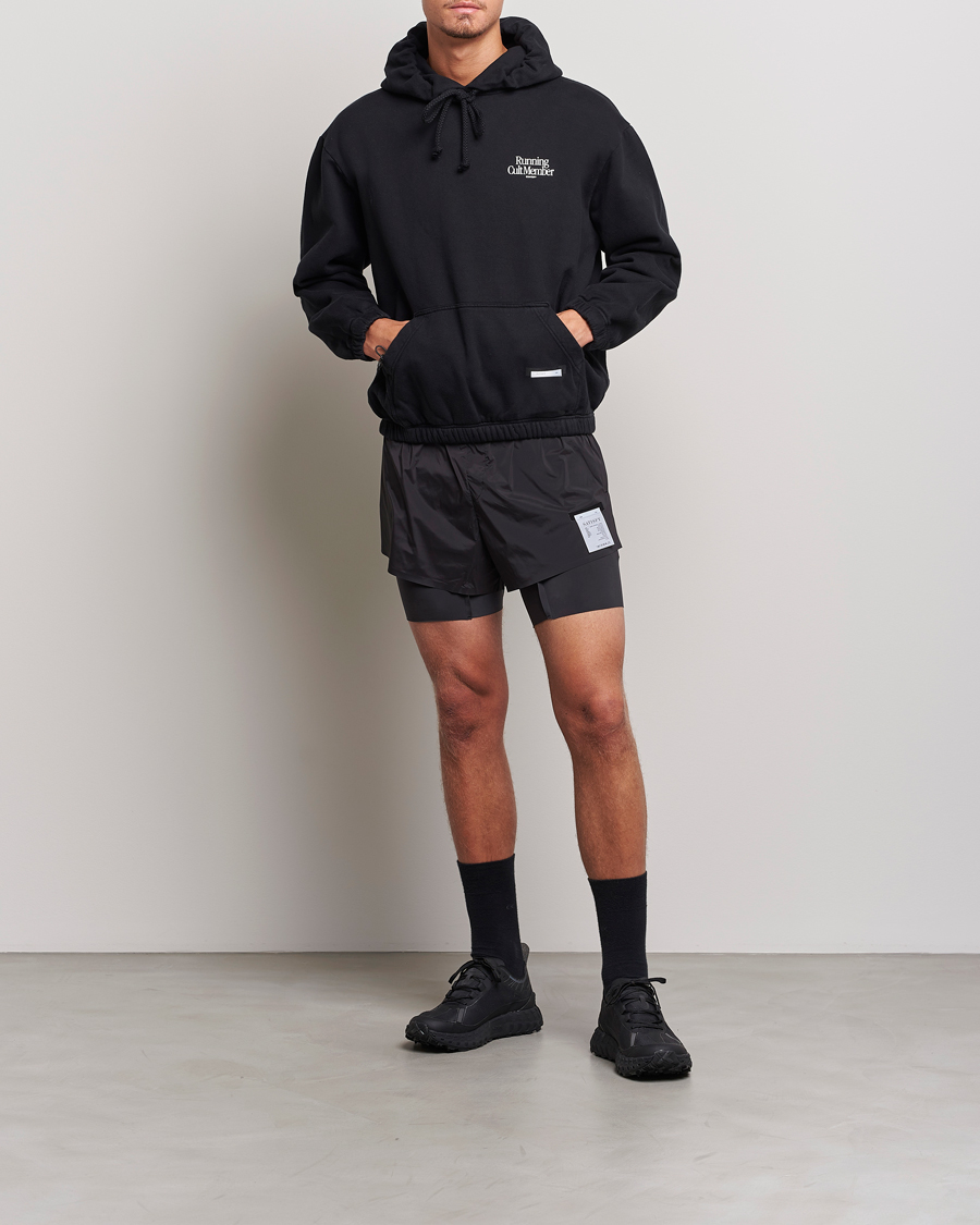 Herre | Trøjer | Satisfy | SoftShell Hoodie Black