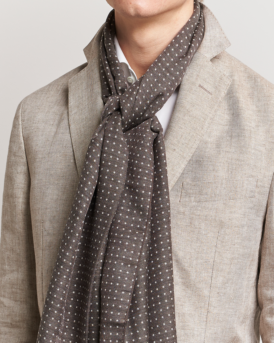 Herre | Fejr nytåret med stil | Eton | Silk Wool Polka Dot Scarf Brown