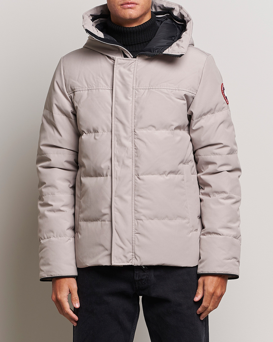 Canada goose hotsell macmillan parka uk