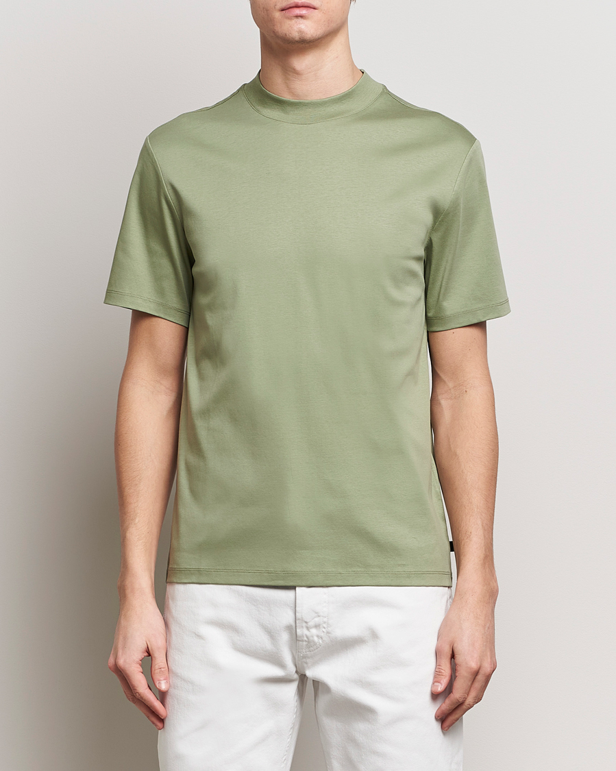 Herre | Kortærmede t-shirts | J.Lindeberg | Ace Mock Neck T-Shirt Oil Green