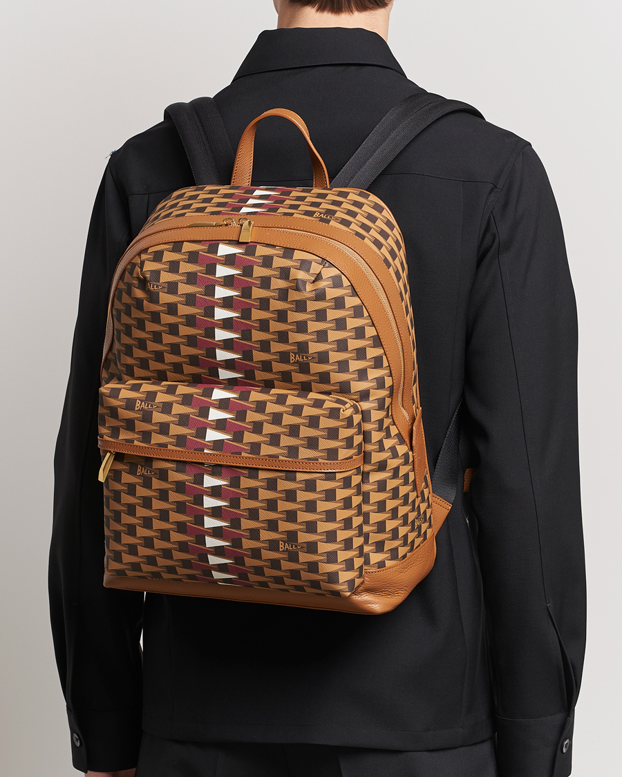 Bally tasker discount