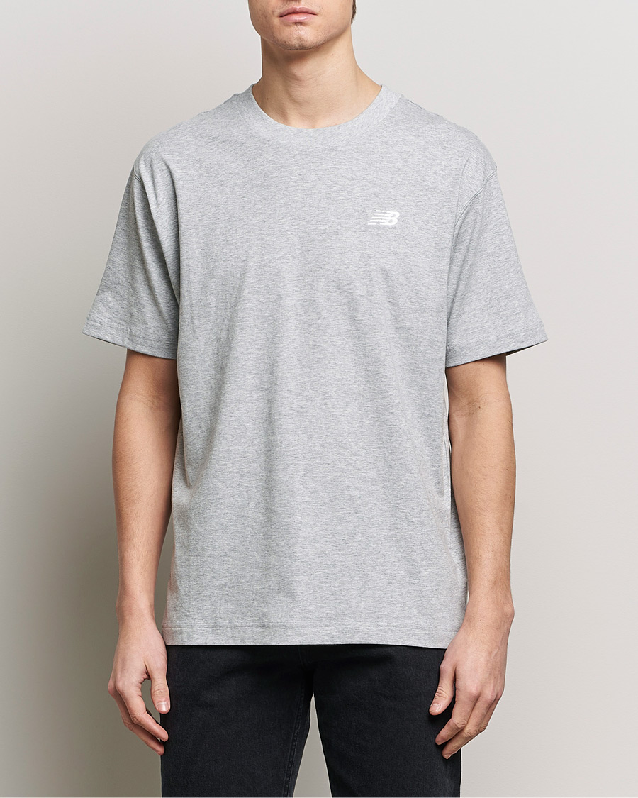 Herre |  | New Balance | Essentials T-Shirt Athletic Grey
