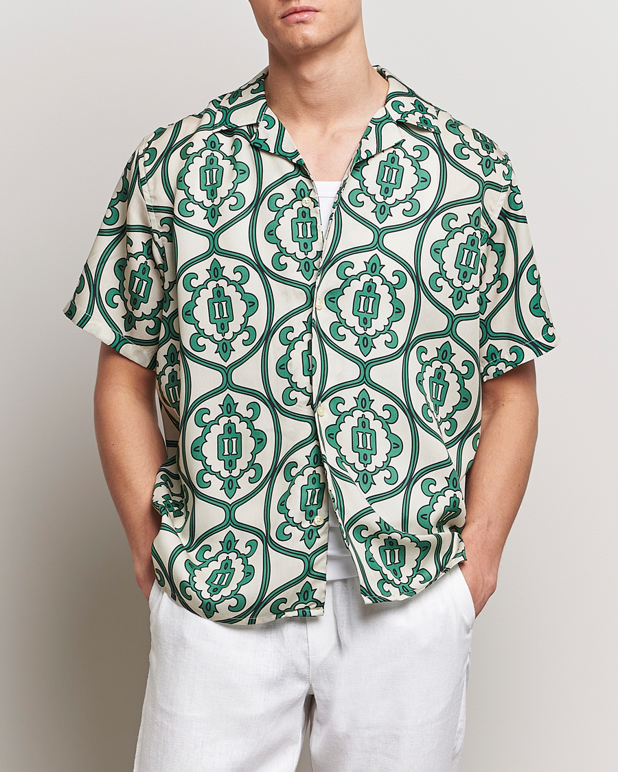 Herre | Kortærmede skjorter | LES DEUX | Ornament Print Tencel Shirt Ivory/Green
