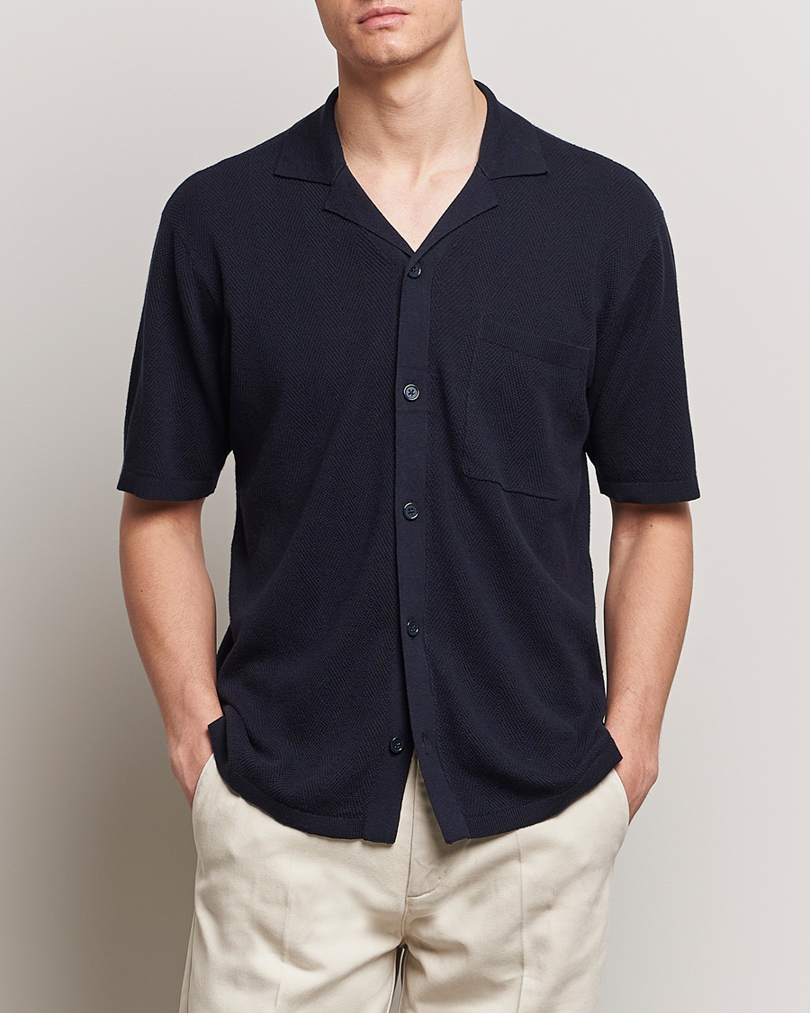 Herre | A Day's March | A Day\'s March | Yamu Knitted Herringbone Shirt Navy