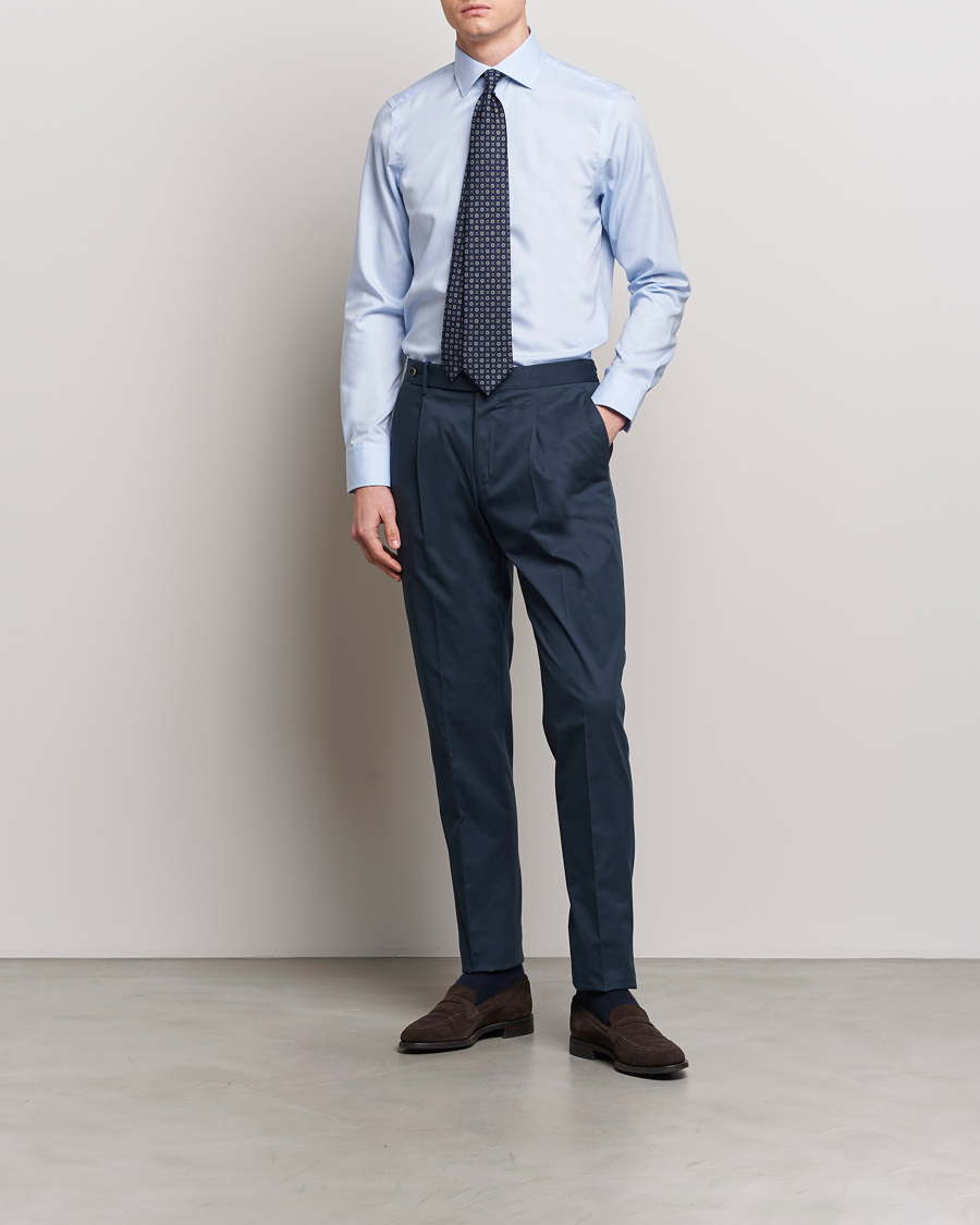 Herre | Business & Beyond | Oscar Jacobson | Slim Fit Cut Away Non Iron Twill Light Blue