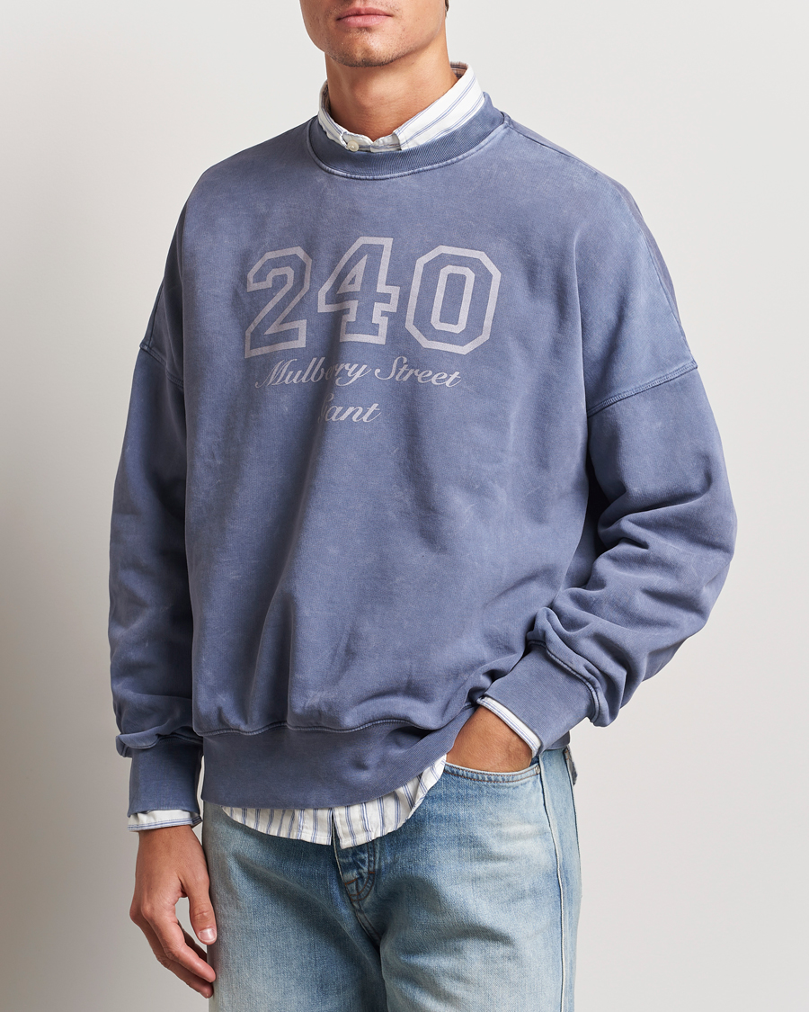 Herre |  | GANT 240 Mulberry Street | Vintage Washed Crew Neck Sweatshirt Dusty Blue Sea