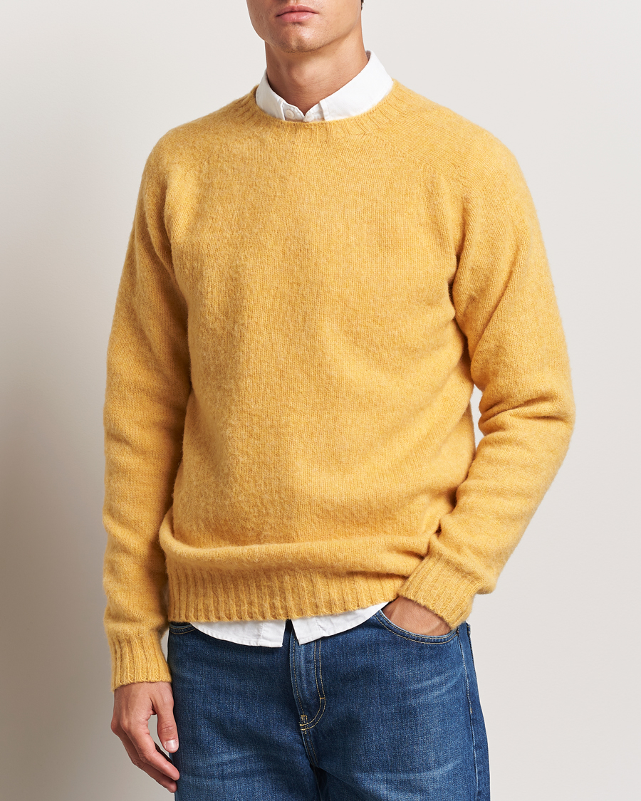 Herre | Harley Of Scotland | Harley Of Scotland | Brushed Supersoft Lambswool Crewneck Marzipan