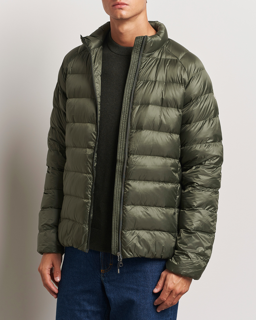 Herre | Moderne jakker | Pyrenex | Arial 2 Lightweight Down Jacket Deep Khaki