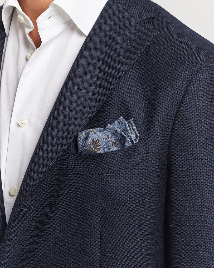 Herre |  | Amanda Christensen | Wool Flannel Printed Flower Pocket Square Blue