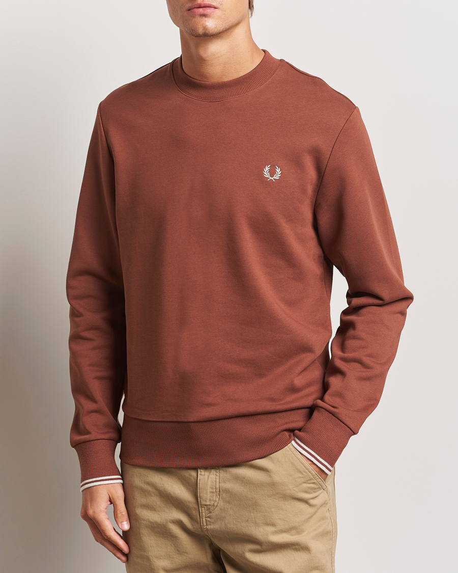 Herre | Sweatshirts | Fred Perry | Crew Neck Sweatshirt Whiskey Brown