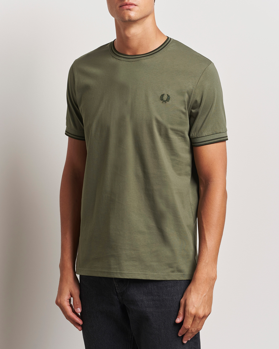 Herre |  | Fred Perry | Twin Tipped T-Shirt Laurel Green