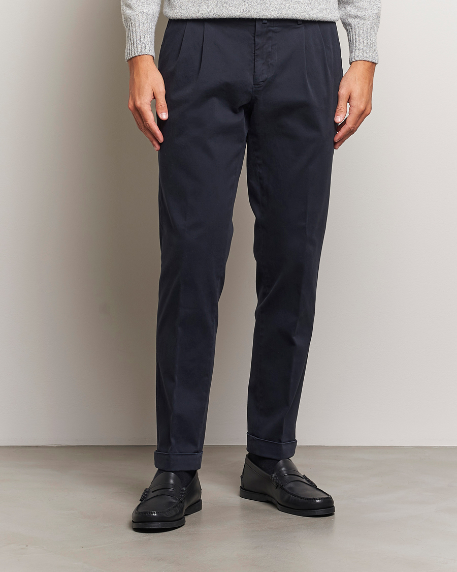 Herre | Jakke og buks | Briglia 1949 | Easy Fit Pleated Cotton Stretch Chino Navy