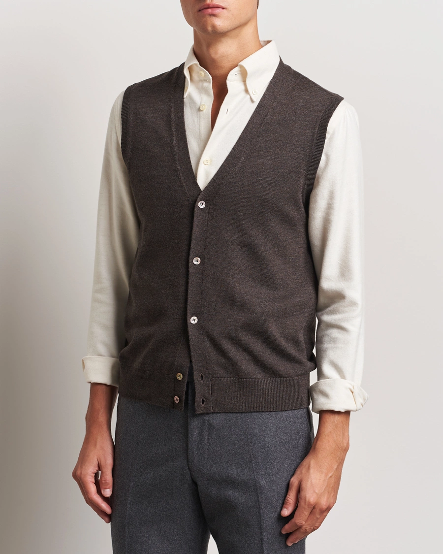 Herre |  | Morris | Merino Slipover Vest Brown