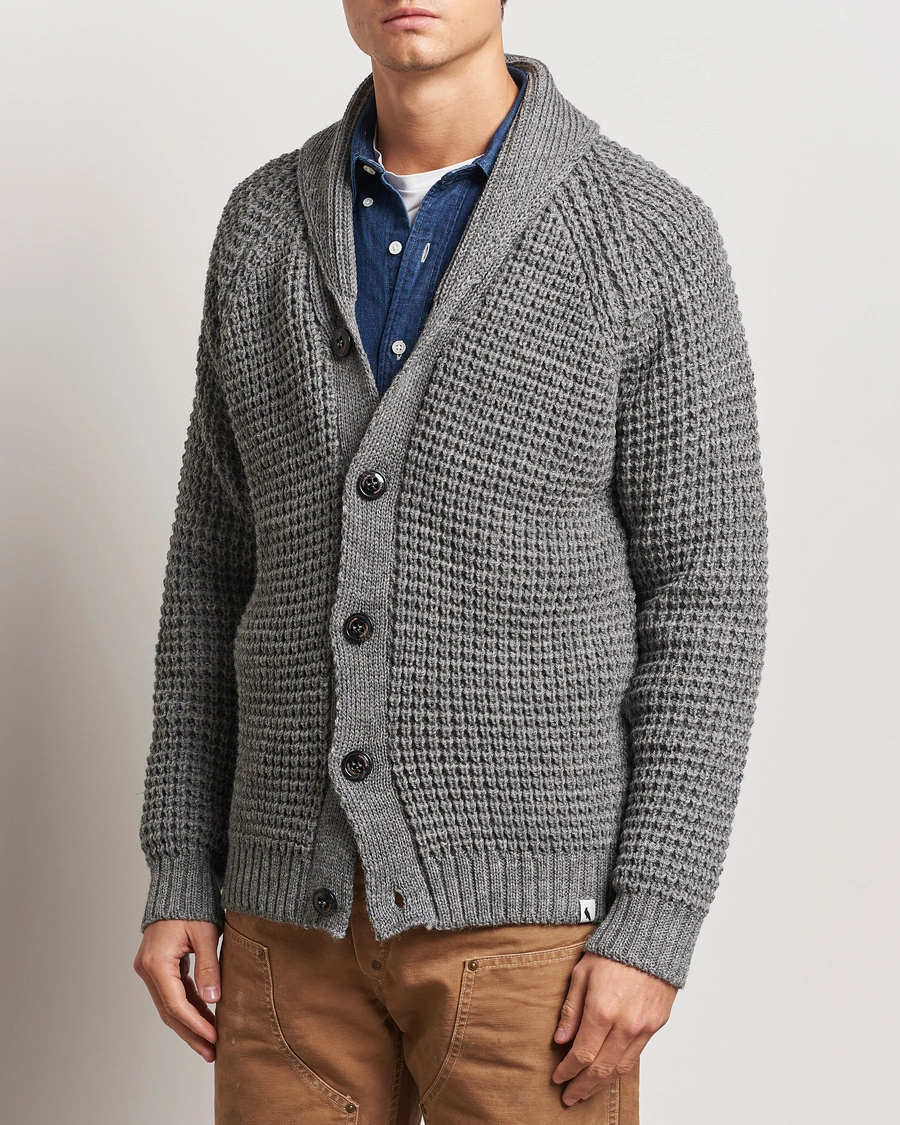 Herre |  | Peregrine | Waffle Wool Shawl Cardigan Steel