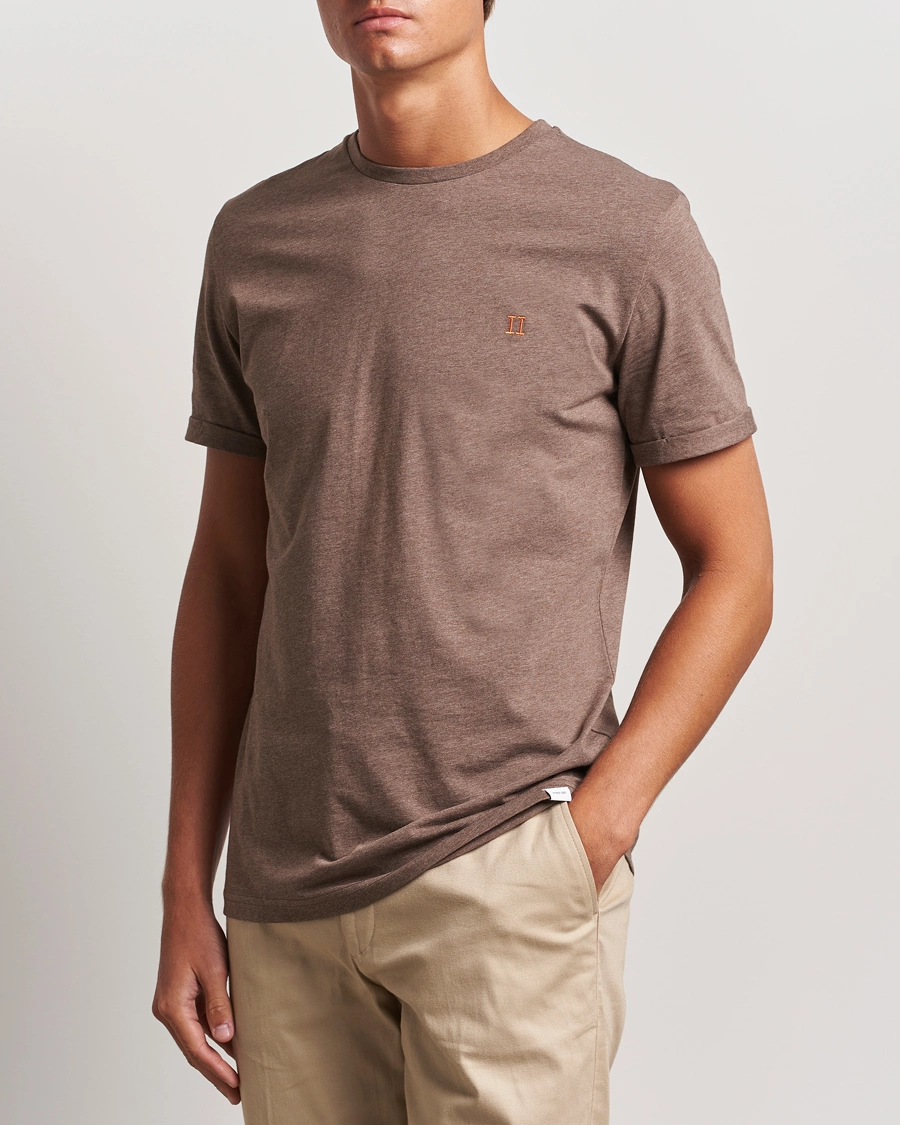 Herre | Nye varemærker | LES DEUX | Nørregaard T-Shirt Charcoal Melange