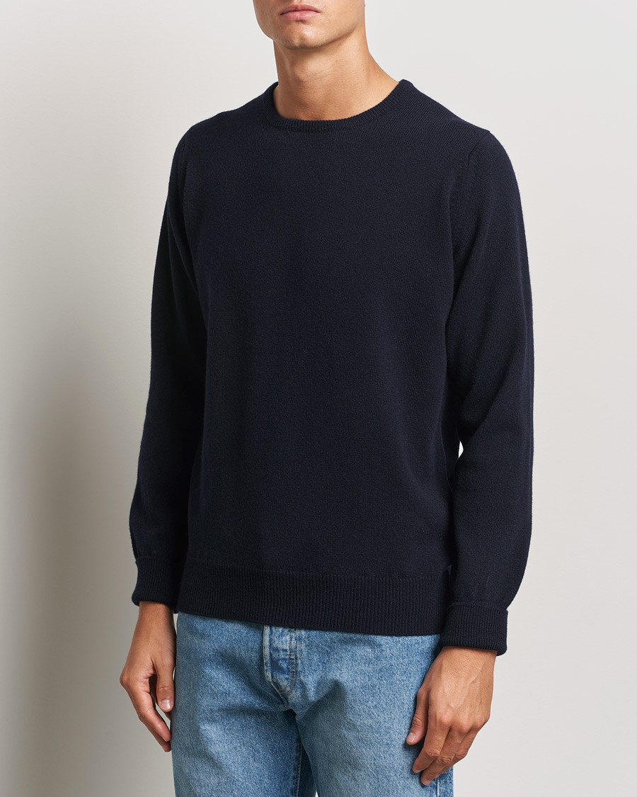 Herre | Business & Beyond | William Lockie | Rob Lambswool Crewneck Navy