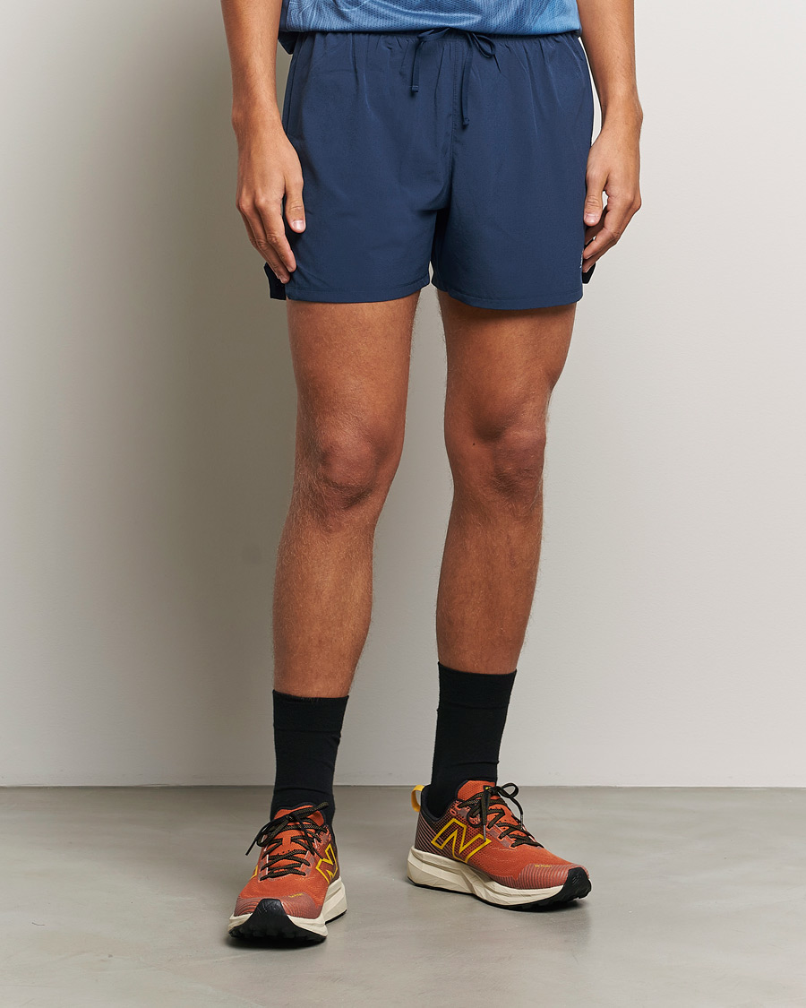 Herre | Shorts | New Balance Running | Athletics 5 Run Shorts  Navy