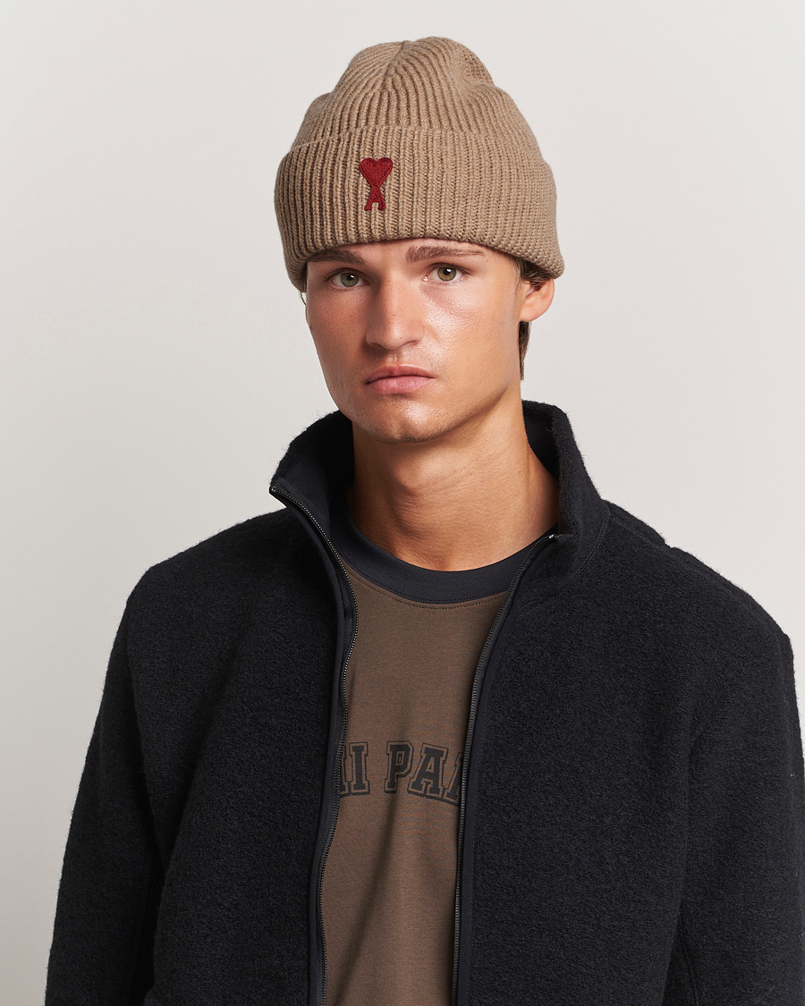 Herre | Tilbehør | AMI | Heart Logo Beanie Camel