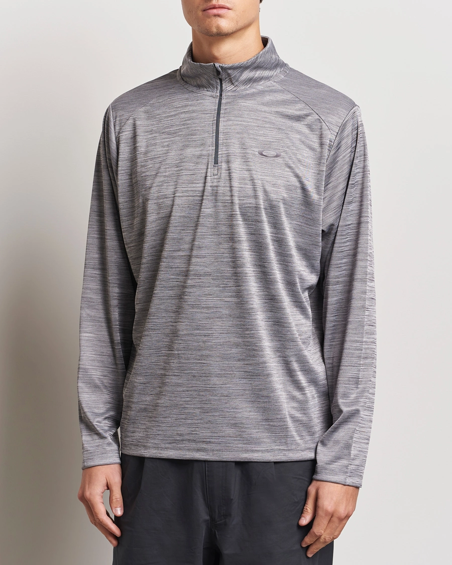 Herre |  | Oakley | Foundational 1/4 Zip Uniform