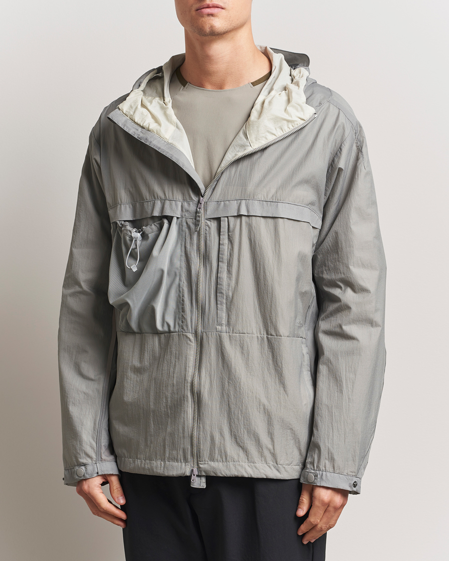 Herre | Jakker | Oakley | Latitude Flight Wind Jacket Cement